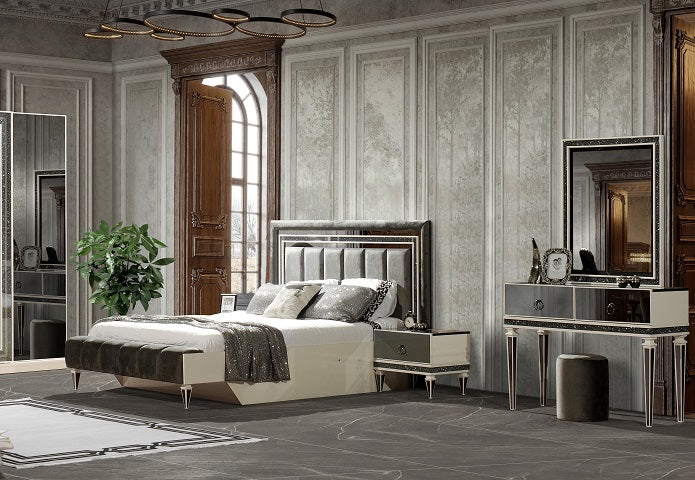 BEDROOM SET