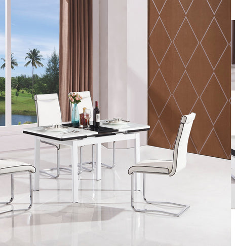 HUSTY GLASS DINING TABLE