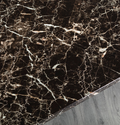 RUBY DINING TABLE
