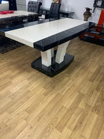 NEW BONI DINING TABLE